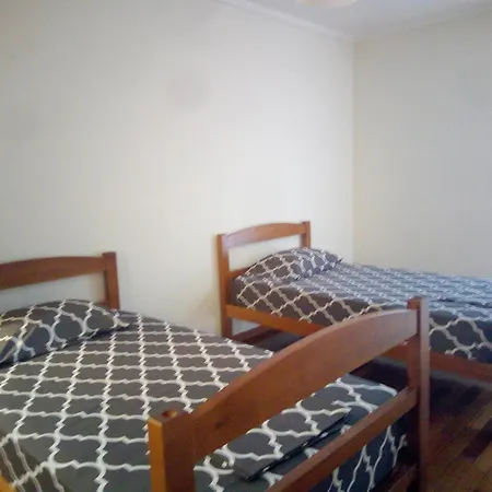 Costa Funchal Or Shared Room, Shared Bathroom Homestay szállás Santa Cruz